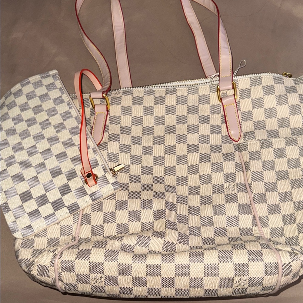 Cream Checkered Tote Bag with Pink Trim